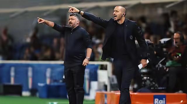 意大利升到, 问题, 进球无效 意大利升到, 问题, 进球无效